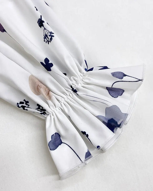 Floral Print Deep V-Neck Contrast Lace Flare Sleeve Bow Tie Front Blouse Casual Ruffle Hem Loose Top white