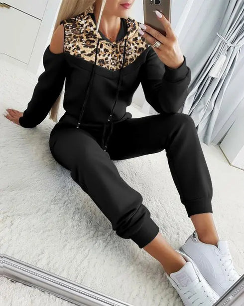 2 Pieces Outfit Sequin Decor Leopard Print Spliced Cold Shoulder Long Sleeve Drawstring Hoodie Sweatshirt and Casual Drawstring Elastic Waist Jogger Sweatpants Set black