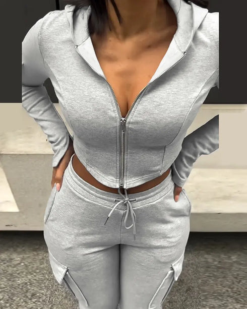 Zipper Design Crop Hoodie & Drawstring V-cut Waistline Cargo Joggers Sweatpants Set gray