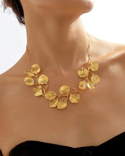 2 Pieces Jewellery Set Metal Leaf Necklace and Flower Earrings Set gold