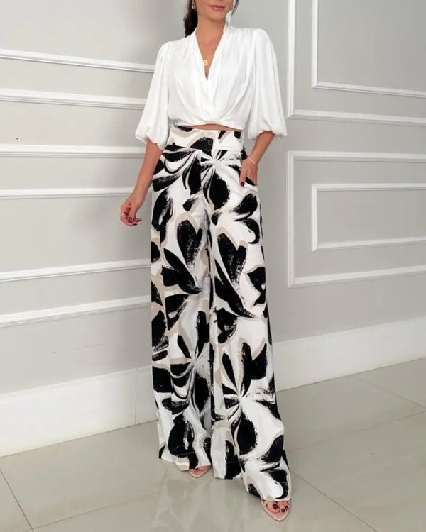 2 Pieces Outfit Wrap Plunge V Neck Crop Blouse and Casual Floral Print Wide Leg Pants Set blackwhite