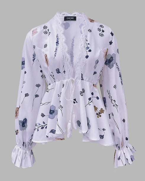Floral Placement Print Deep V-Neck Contrast Lace Lantern Sleeve Flare Cuffs Blouse Casual Bow Tie Front Ruffle Hem Loose Top light purple