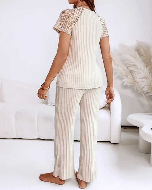 2 Pieces Outfit Letter Print Batwing Sleeve Loose Top and Striped & Polka Dot Print Elastic Waist Pants Set Casual Pajamas Set Apricot