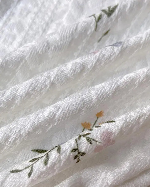 Ditsy Floral Print V-Neck Button Front Frill Trim Romper Slim Fit Jacquard Textured Onesie white