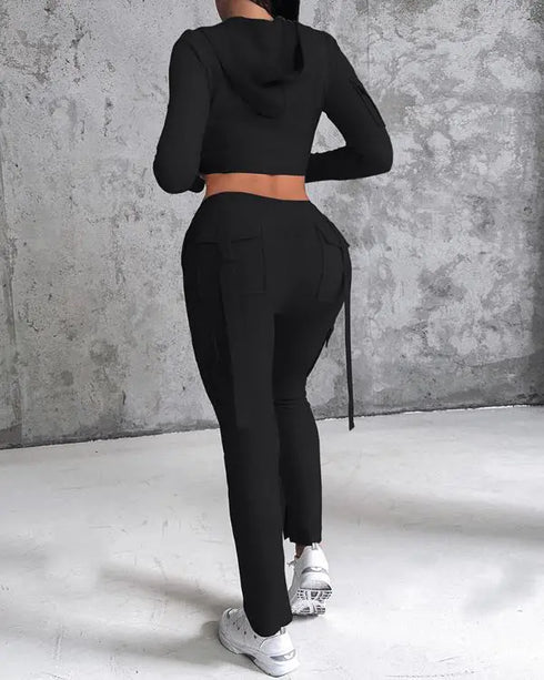 Zipper Design Crop Hoodie & Drawstring V-cut Waistline Cargo Joggers Sweatpants Set black