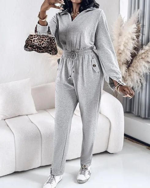 Turn-down Collar Overlap V-Neck Drawstring Stretchy Waist Jumpsuit Casual Flap Pockets Design Jumpsuit gray