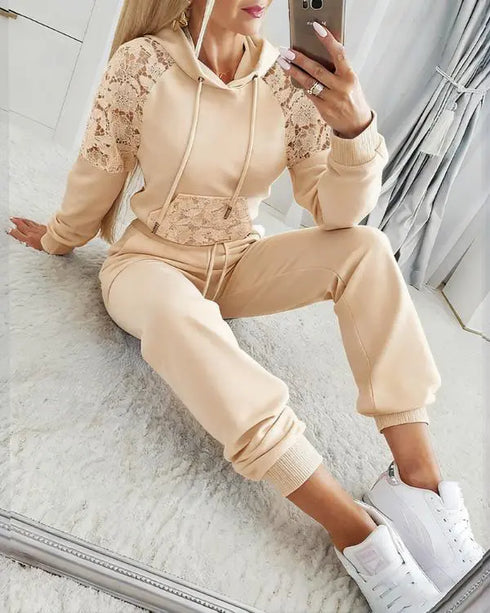 2 Pieces Outfit Colorblock Cold Shoulder Long Sleeve Drawstring Hoodie Top and Casual Contrast Striped Decor Elastic Waist Jogger Pants Set Apricot