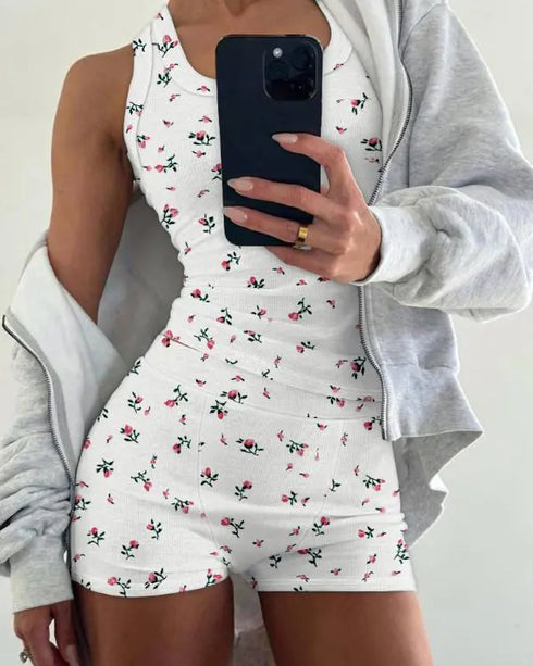 2 Pieces Outfit Floral Print U-Neck Tank Top and Elastic Waist Shorts Set Slim Fit Ribbed Set white