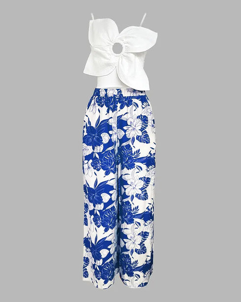2 Pieces Outfit 3D Flower Decor Asymmetrical Neck Spaghetti Strap Top and Casual Floral Print Wide Leg Pants Set blue
