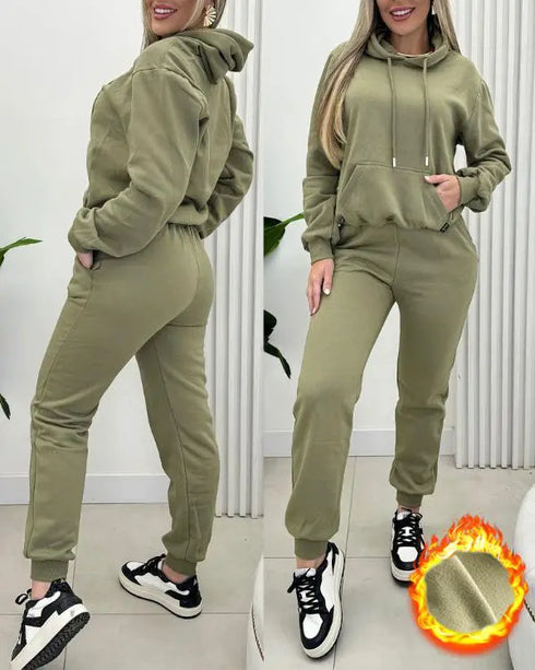 2 Pieces Outfit Kangaroo Pocket Thermal Lined Drawstring Hoodie Sweatshirt and Casual Elastic Waist Cinched Ribbed Cuffs Sporty Sweatpants Set green