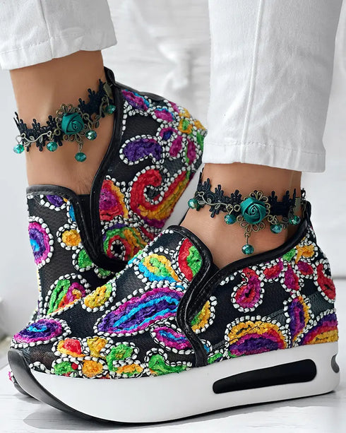 Floral Pattern Embroidery Mesh Sneakers black&multicolor