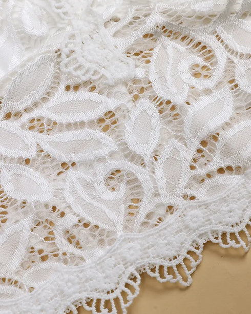 Guipure Lace V-Neck Spaghetti Strap Top white