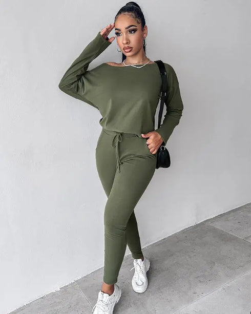 2 Pieces Outfit Long Sleeve Skew Neck Pullover Top and Drawstring Elastic Waist Slim Fit Pants Set green