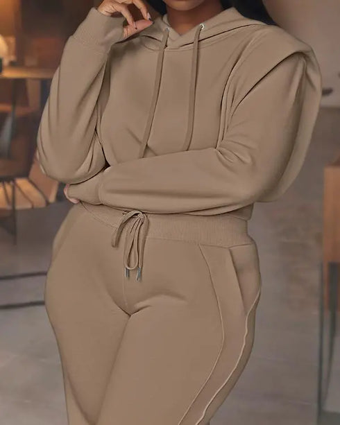 2 Pieces Outfit 3D Design Crop Drawstring Hoodie Top and Drawstring Elastic Waist Wide Leg Sweatpants Set Casual Rhinestone Letter Pattern Sweatshirt Set brown