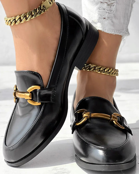 Metal Decor Round Toe Casual Slip-On Flat Loafers black