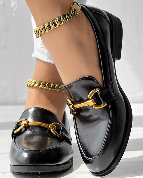 Metal Decor Round Toe Casual Slip-On Flat Loafers black