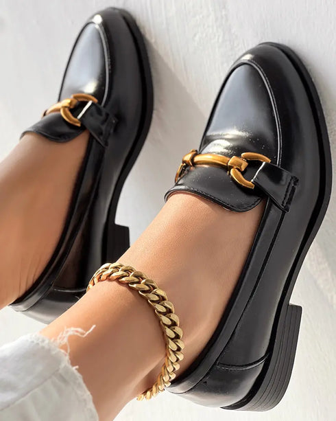 Metal Decor Round Toe Casual Slip-On Flat Loafers black