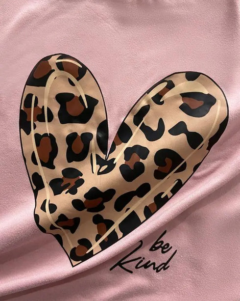 2 Pieces Outfit Letter Print & Leopard Heart Pattern Short Sleeve Top and Leopard Print Elastic Waist Pants Set Casual Pajamas Set pink