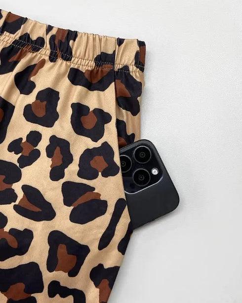 2 Pieces Outfit Letter Print & Leopard Heart Pattern Short Sleeve Top and Leopard Print Elastic Waist Pants Set Casual Pajamas Set pink